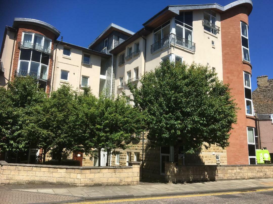 Holyrood Park Apartment Edinburgh Bagian luar foto